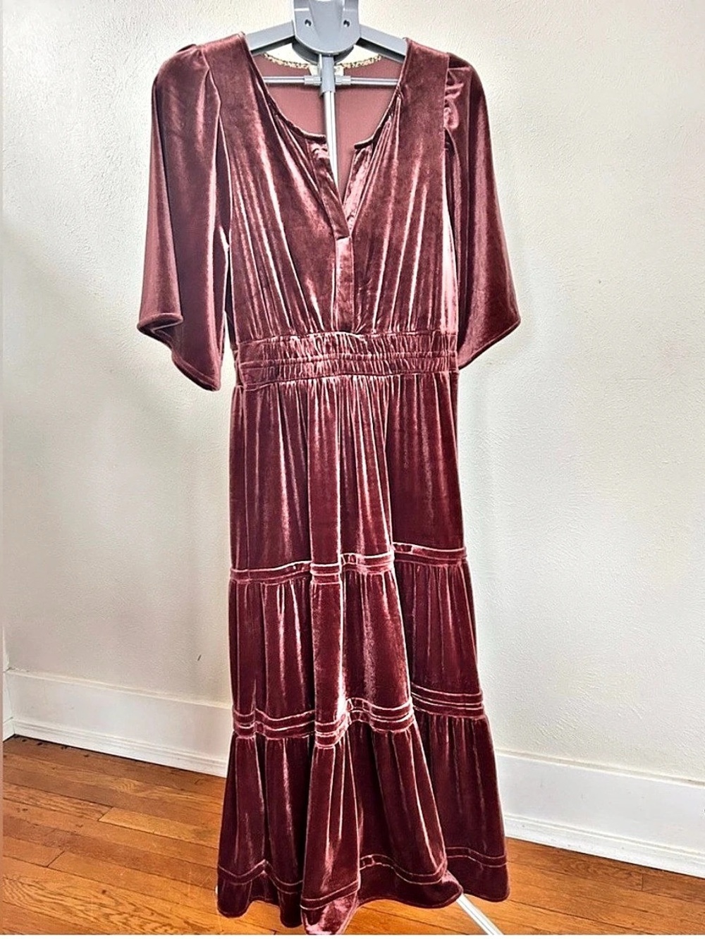 Umgee Velvet Maxi Dress in Burgundy Size Medium